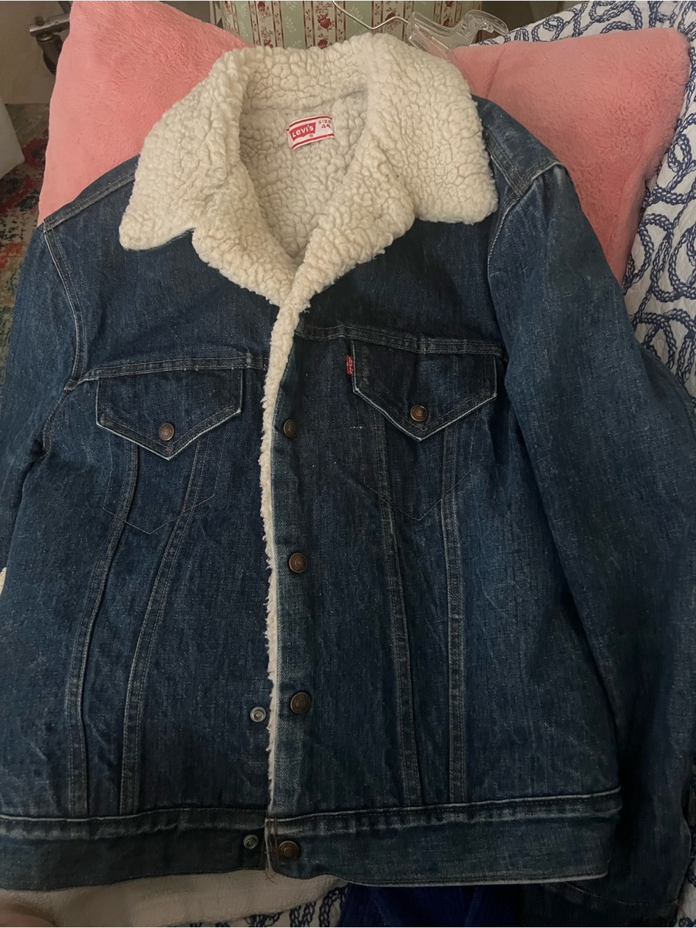 Vintage Levi's Dark Blue Denim Sherpa Jacket with Cream Lining